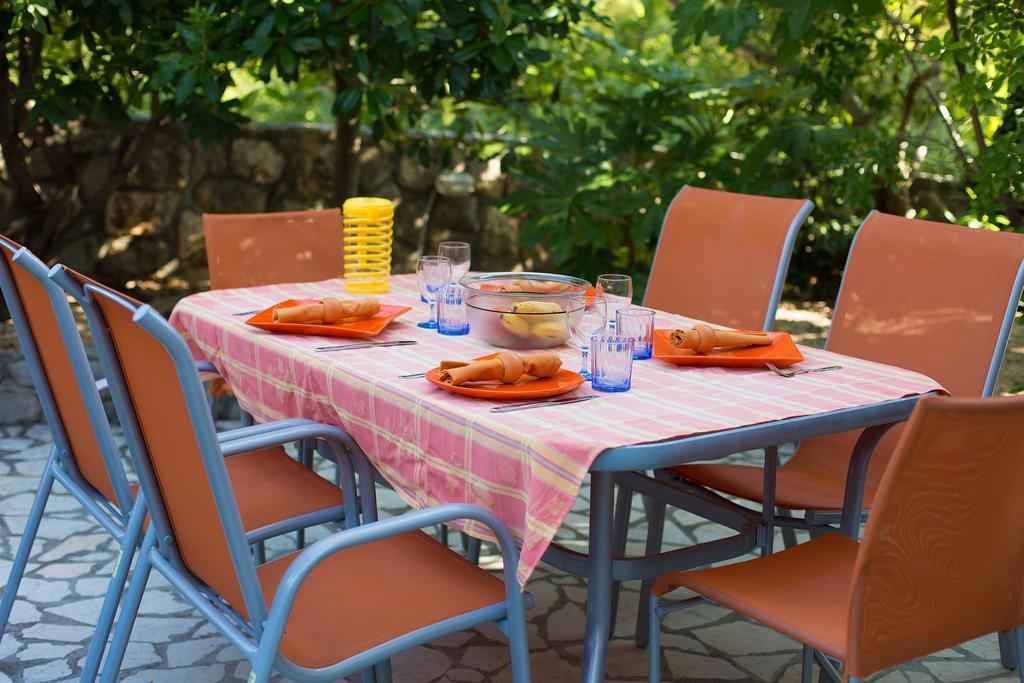 Polje  Villa Mir מראה חיצוני תמונה